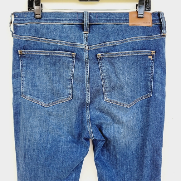 Madewell Petite 10" High-Rise Skinny Jeans in Danny Wash Size 32 - Picture 7 of 16